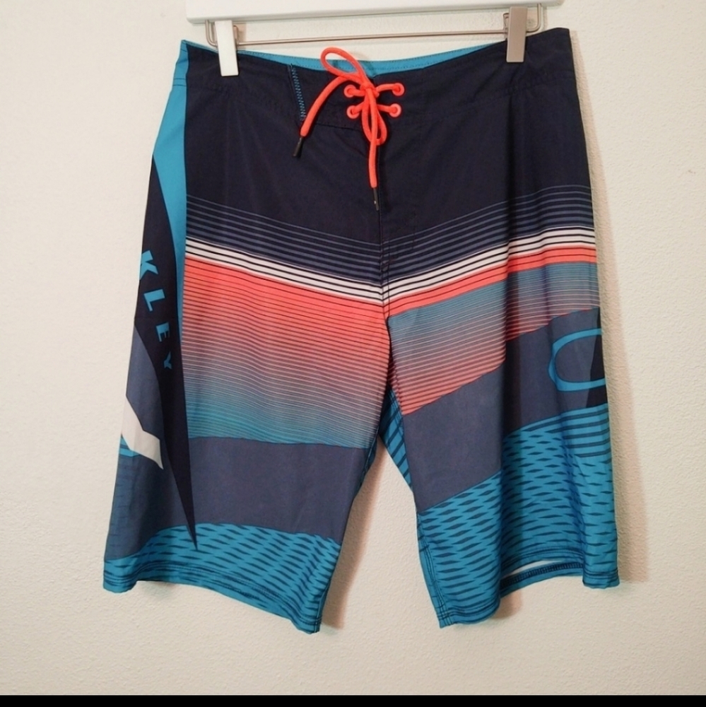Oakley Blue & Orange Regular Fit Board Shorts 28